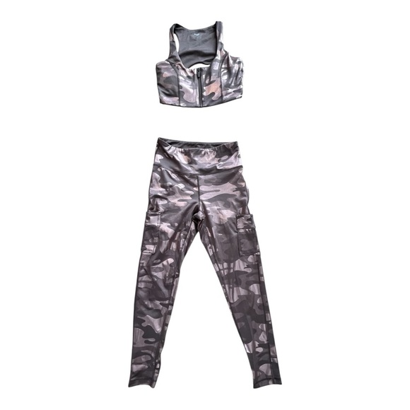 Camo Print rose gold and brown Women's workout kit bra and leggings size small - Picture 1 of 10
